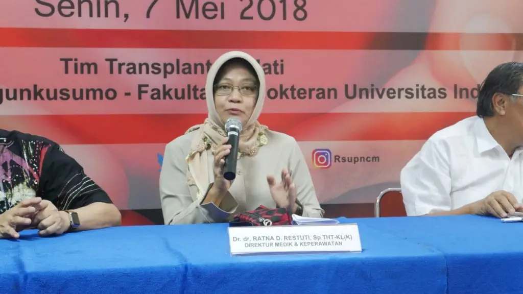 Transplantasi Hati - Dr. Ratna D Restuti, Sp.THT-KL(K) Direktur Medik dan Keperawatan