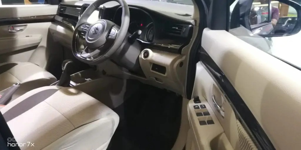 Suzuki All New Ertiga 2018 - Interior Muka